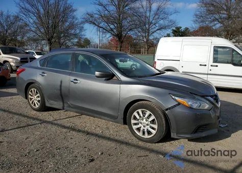 2017 Nissan Altima 2.5 from USA, damaged, VIN 1N4AL3APXHC190883